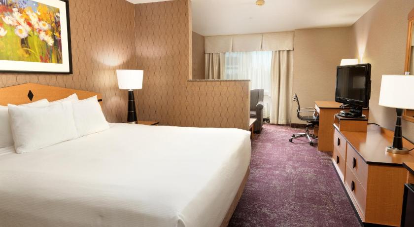 Crystal Inn Hotel & Suites - Salt Lake City/West Valley City