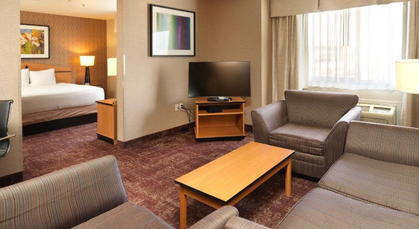 Crystal Inn Hotel & Suites - Salt Lake City/West Valley City