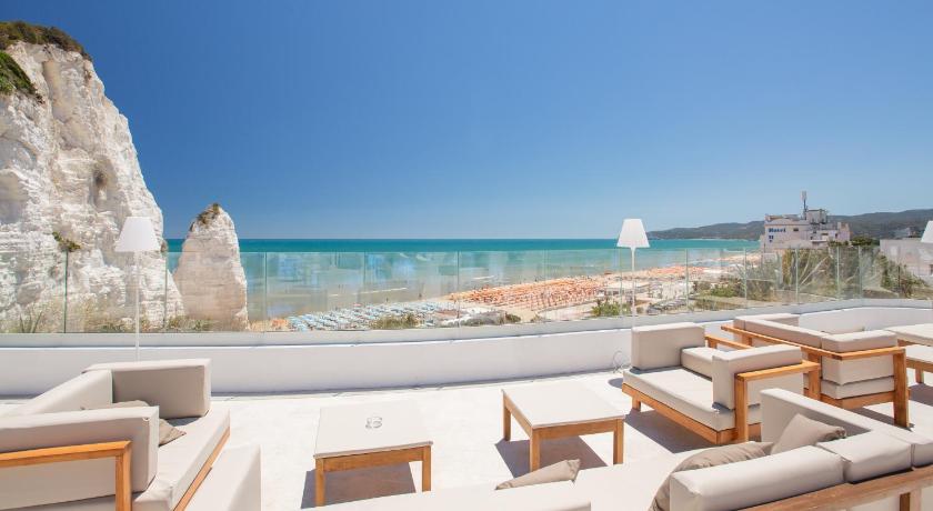 Hotel Falcone — Hotel in Vieste