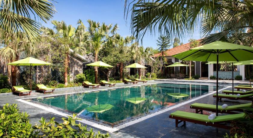 Bai Dinh Riverside Resort & Spa photo