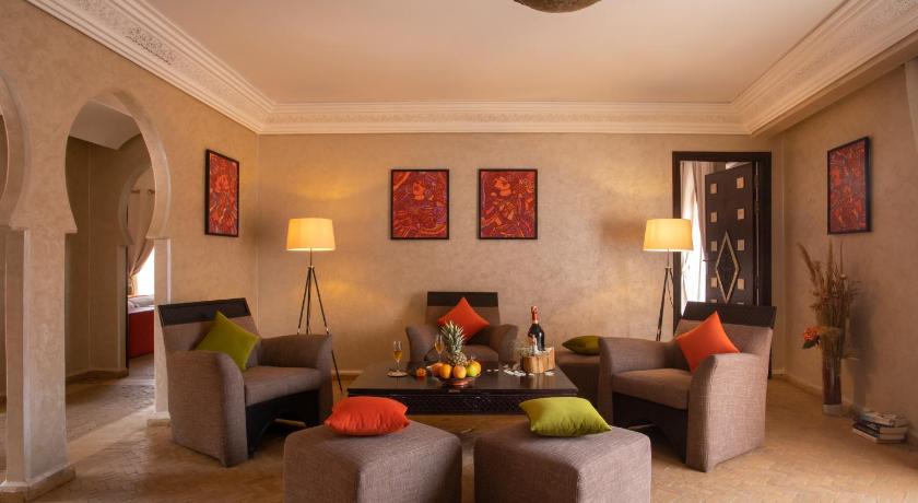 럭셔리 쿼드러플룸 (Luxury Quadruple Room) 이미지 5