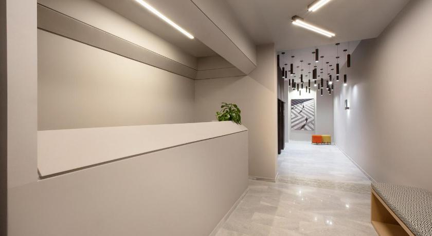 Thisean Modern Suites By Athens Stay photo