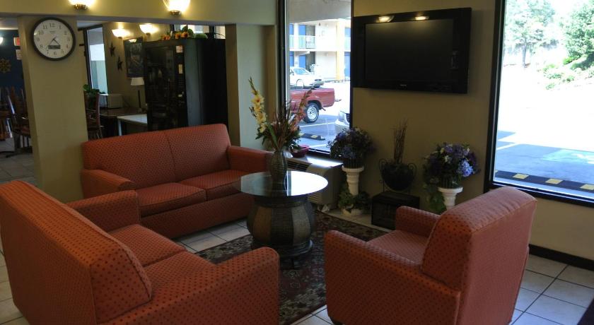 Rodeway Inn photo
