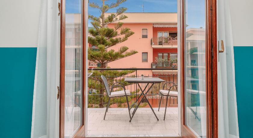 ソレント Sorrento Colors&Suites 3つ星 ゲストハウス 眺望