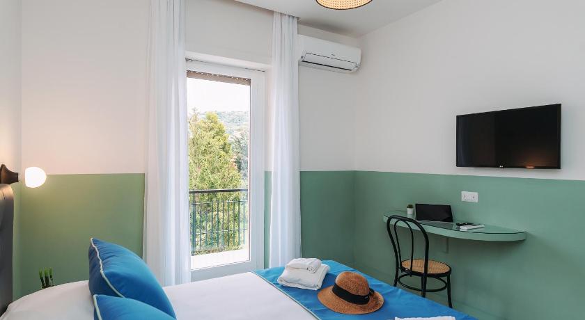 Sorrento Colors&amp;Suites — Hotel in Sorrento