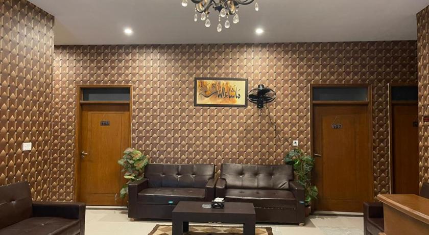 Hotel Executive Lodge - image 4