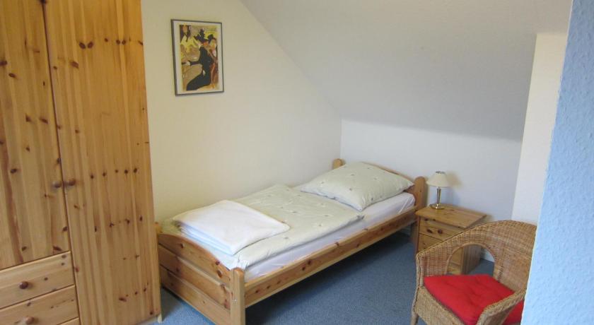 Gemutliche Privatzimmer in Messenahe — Hotel in Hannover