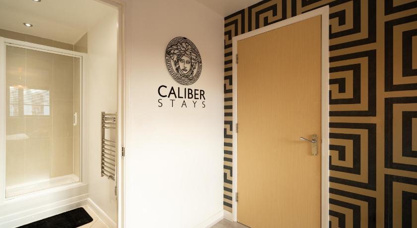 CALIBER STAYS Apartments & Homes - The Medusa Suite - 2 Bedroom Apartment - City Centre - FREE NETFL photo