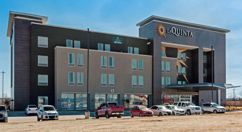 La Quinta Inn & Suites by Wyndham Sweetwater East