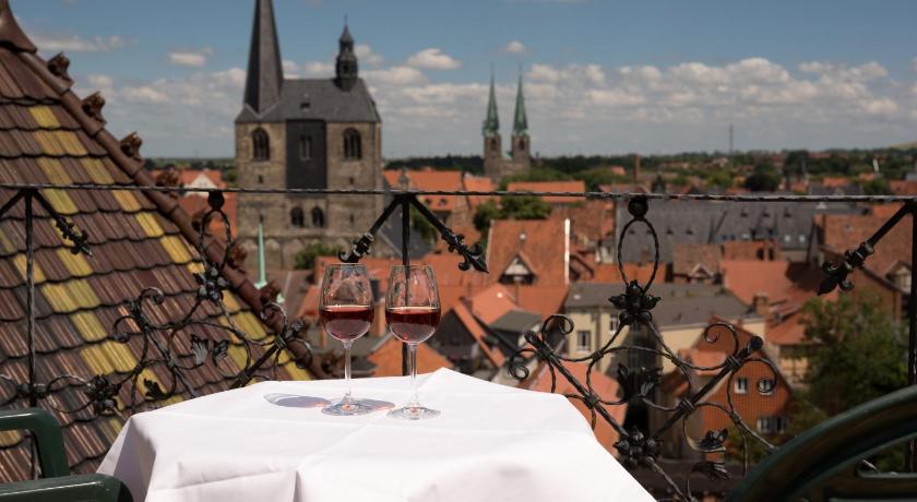 Schlosshotel zum Markgrafen photo