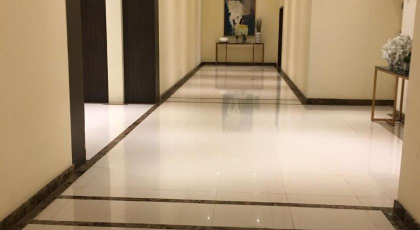 Cebu Cozy Ocean View 1BR,17th,pool,Wifi,Gym Mactan photo