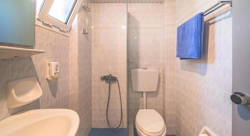 Image of Standard One Bedroom Apartment 2