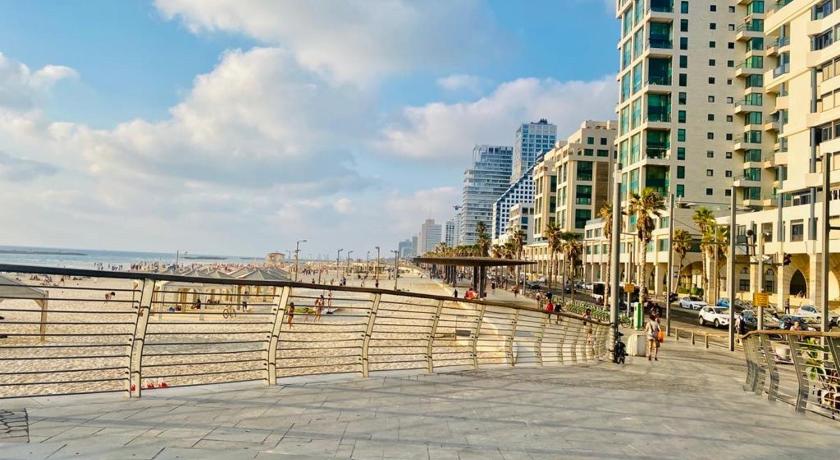 Villa Tlv רחוב הירקון 27 תל אביב photo