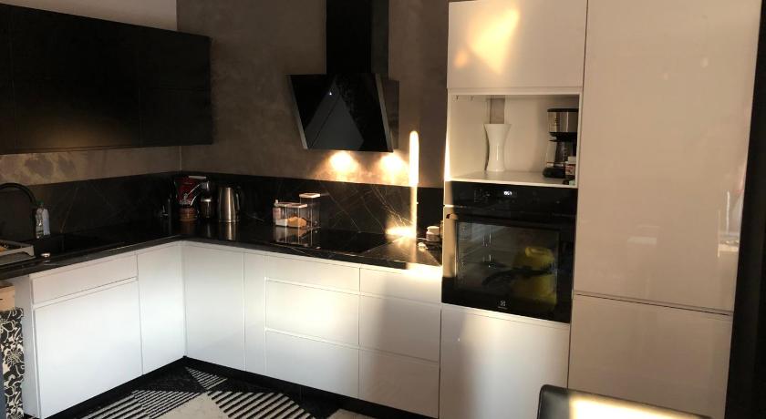 켄치에르진-코즐레 Apartament Moniuszki 4성급 싱글룸 로비