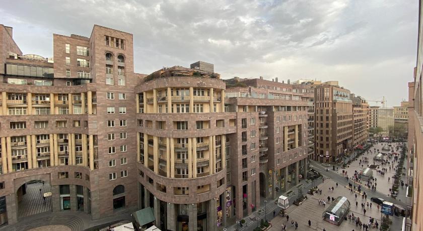 Northern Avenue, 3 bedrooms Luxury, Modern apartment HH842 — Hotel in Yerevan