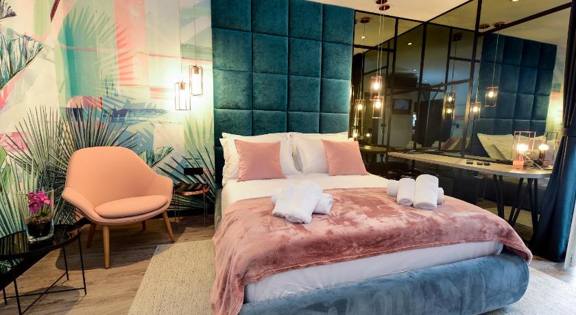 The Lion Rooms photo