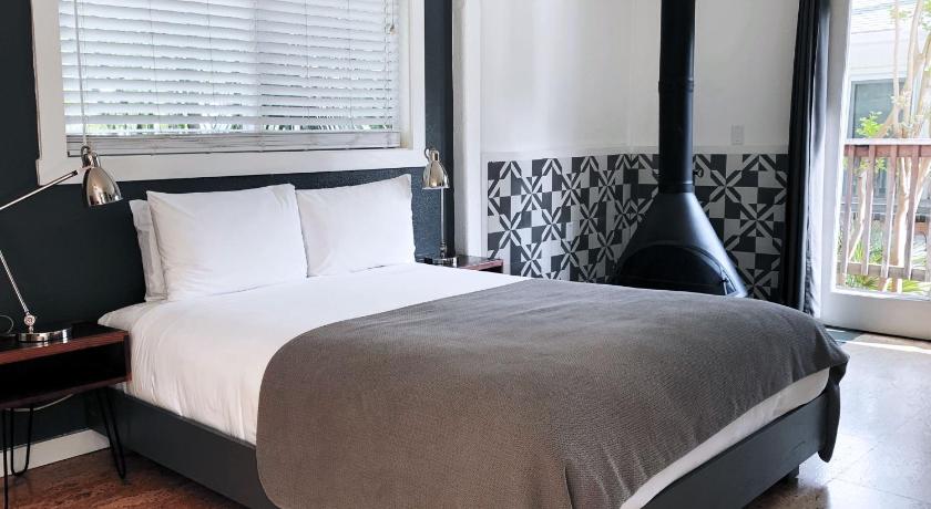 Guerneville boon hotel + spa - adults only Accommodation lobby