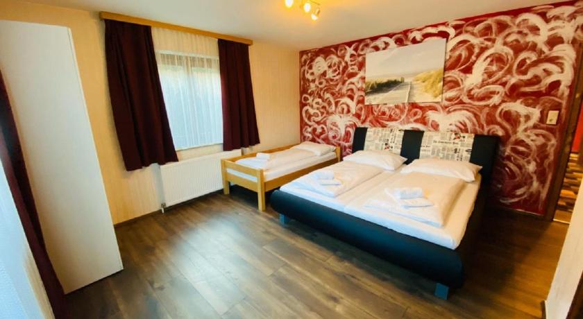 Holiday House Auer - by Four Seasons Apartments photo
