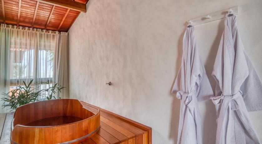 Image of Loft Suite Sea View with Jacuzzi 4