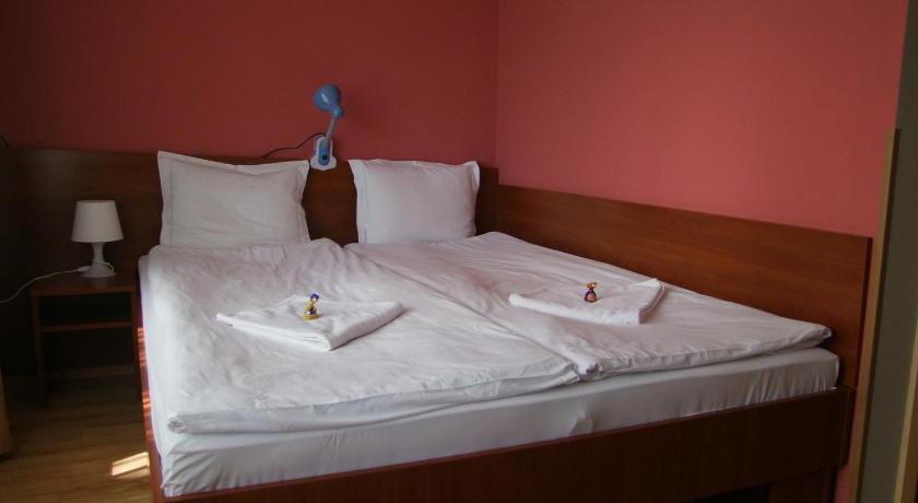 Zdjęcie: Pokój Dwuosobowy typu Deluxe z 1 lub 2 łóżkami (Deluxe Double or Twin Room) 3