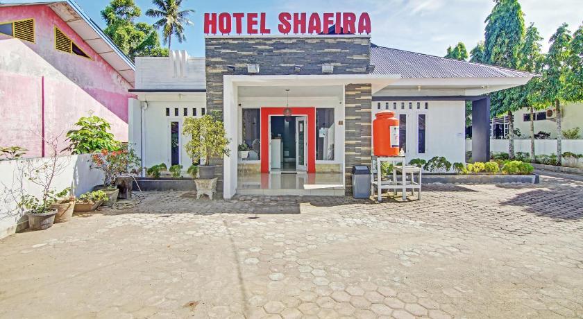 Hotel Shafira Pariaman Syariah photo