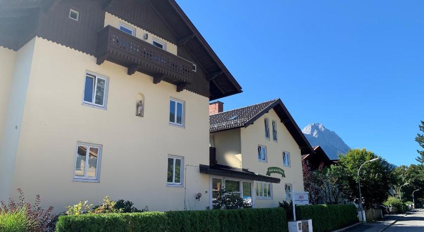 BSW Ferienwohnungen Garmisch photo