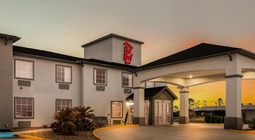 Red Roof Inn & Suites Lake Charles