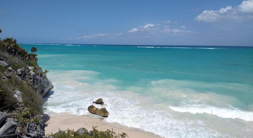 INCREDIBLE STAY 4 NIGHTS GET 1 EXTRA FREE NIGHT CHEF-YACHT-SPA Available photo