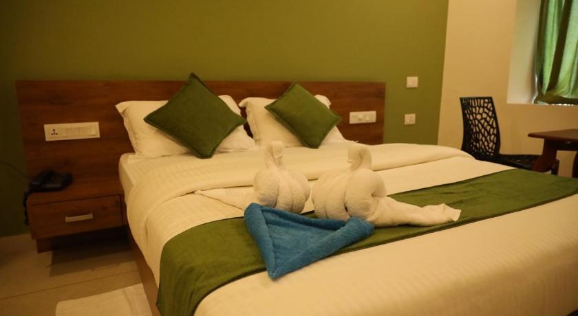 Hillfort Inn photo