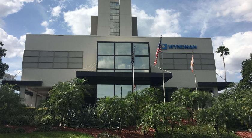 ウィンダム レイク ブエナ ビスタ ディズニー スプリングス リゾート エリア Wyndham Lake Buena Vista Disney Springs Resort Area オーランド Fl の宿泊プラン 料金一覧 格安予約