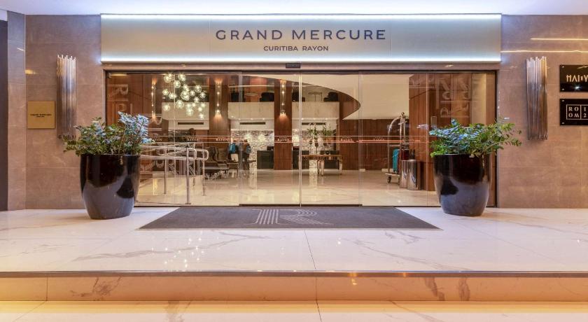 Grand Hotel Rayon (Future Grand Mercure)