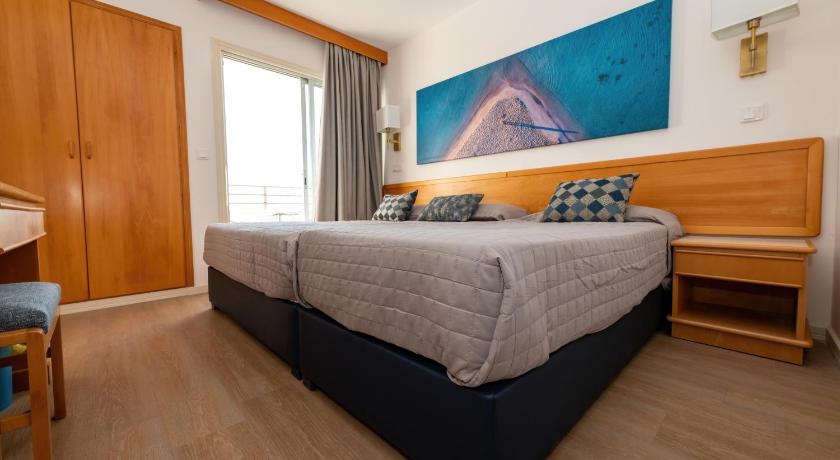 Tylos Beach Hotel photo