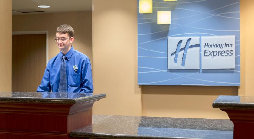 Holiday Inn Express Hotel & Suites North Sequim