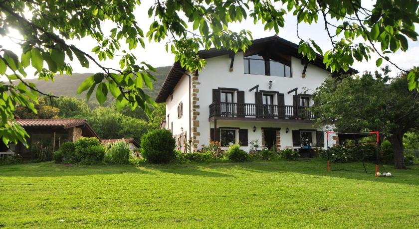 CASA MENDILORE