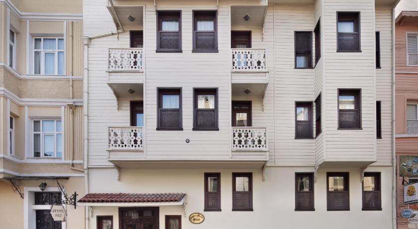 Hotel Sari Konak photo