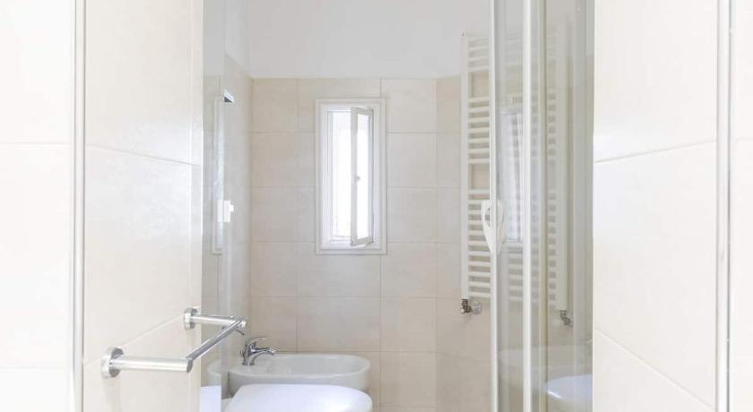 Spanish Steps House Vittoria photo
