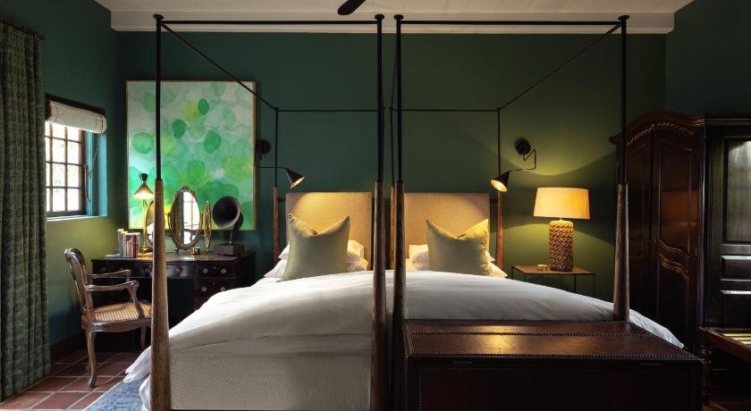 Image of Double Suite - Twyfeling B 0