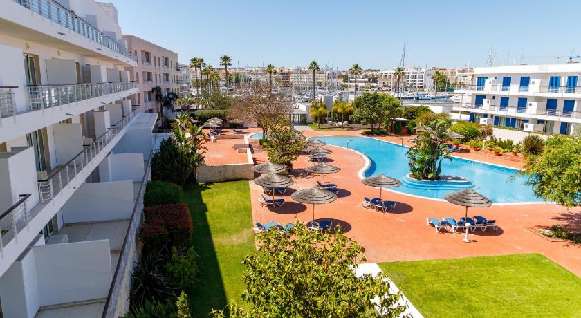 ラゴス Marina Club Lagos Resort 4つ星 ホテル 外観