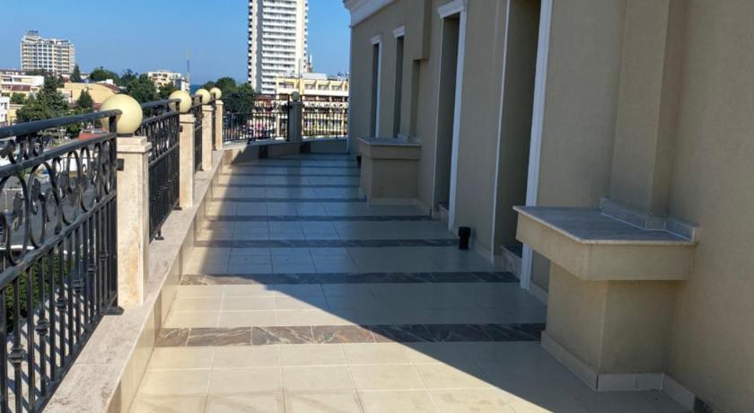 Empera Hotel photo