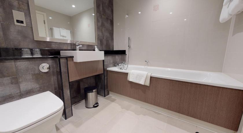 Image of King Suite 3