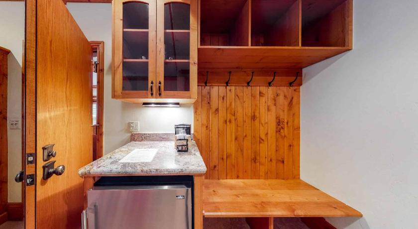 The Charter at Beaver Creek photo