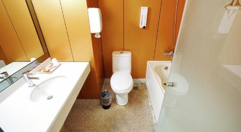 Walker Hotel - Sanchong photo
