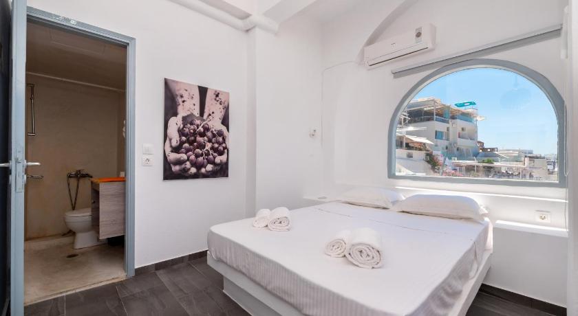 Katris Apartments photo