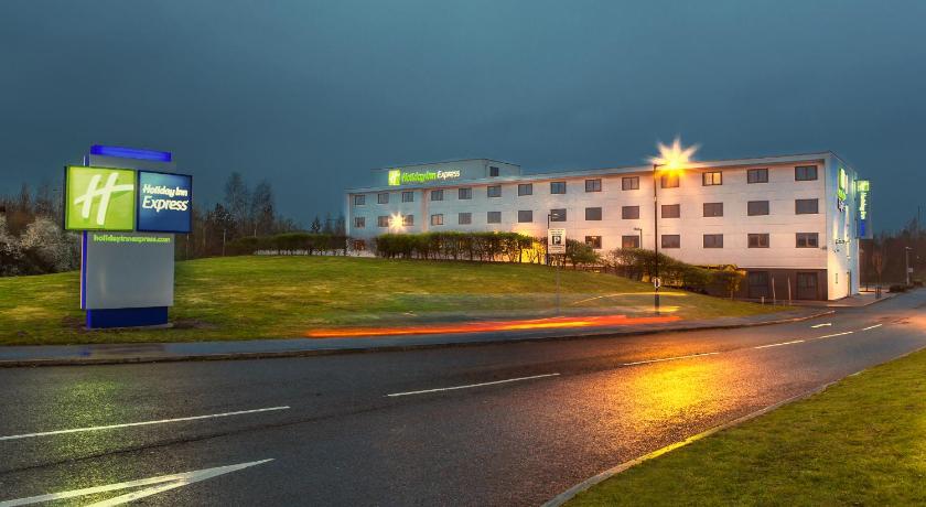 Holiday Inn Express Manchester Airport