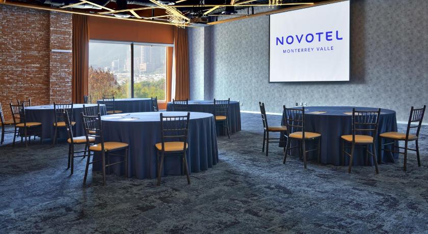 Novotel Monterrey Valle