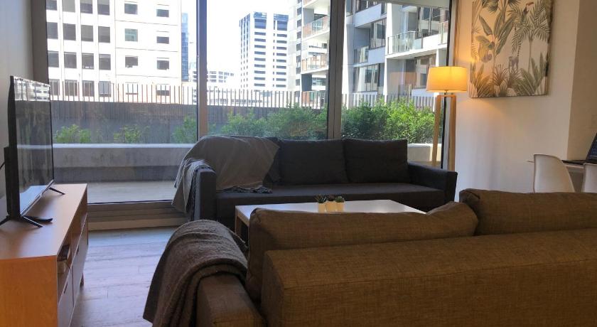 ReadySet Apartments on Rose Lane photo