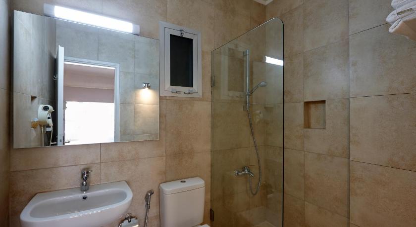 Image of Senior Suite 2