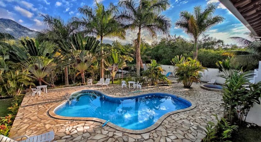 Jabaquara Beach Resort — Hotel in Paraty