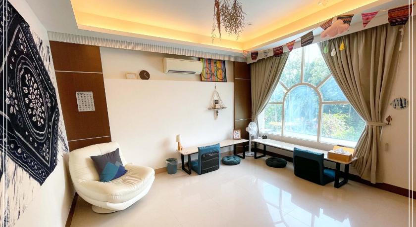 Image of Single Bed in mix Dormitory Room 0