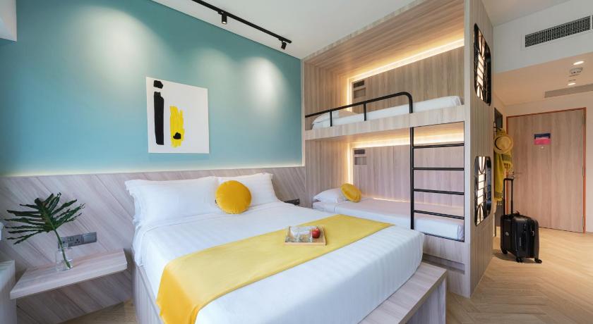 Singapore Furama RiverFront 4-Star Hotel view